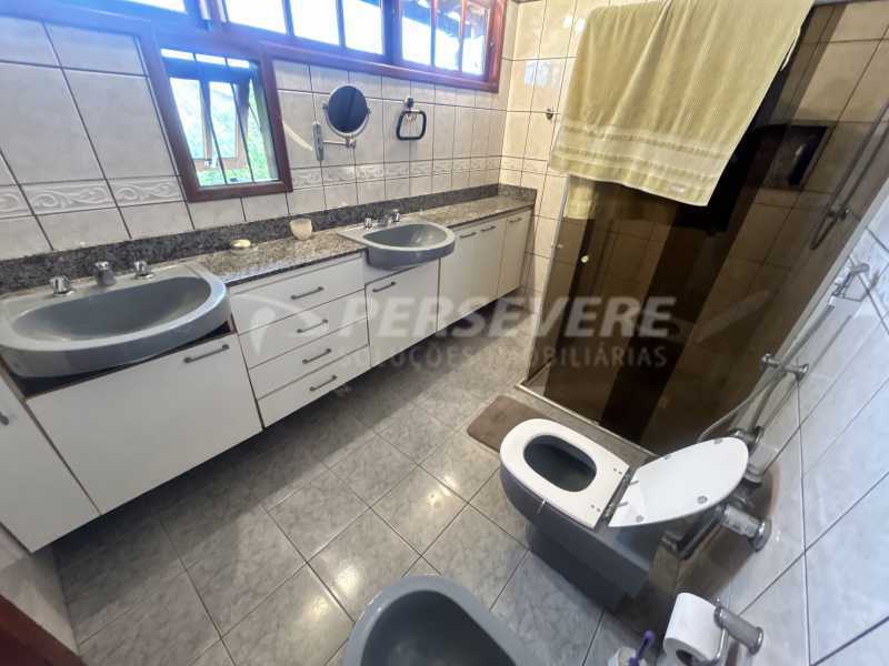 Casa à venda com 5 quartos, 248m² - Foto 10