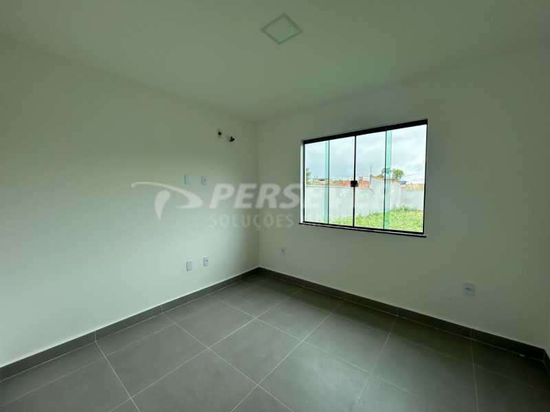 Casa à venda com 2 quartos, 110m² - Foto 9