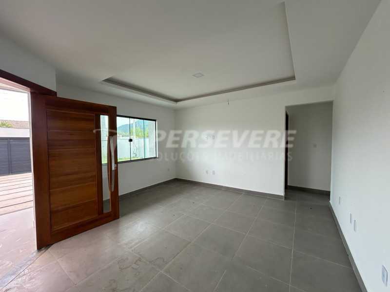 Casa à venda com 2 quartos, 110m² - Foto 4