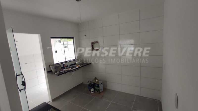 Casa à venda com 2 quartos, 65m² - Foto 4