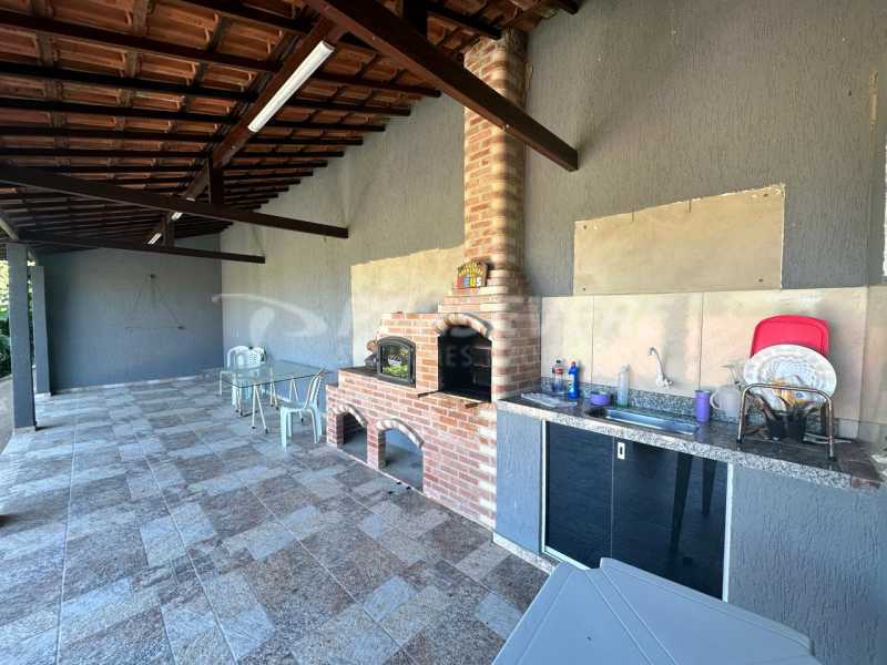 Casa à venda com 4 quartos, 216m² - Foto 15