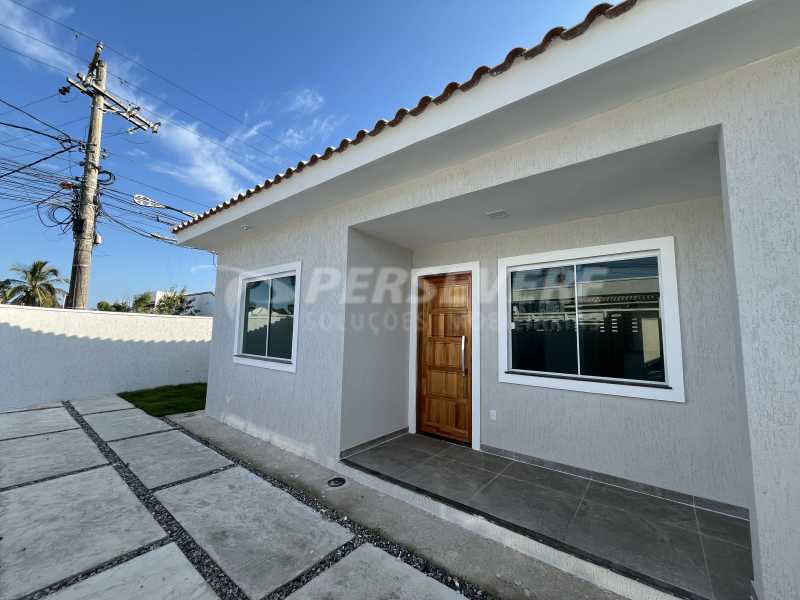 Casa à venda com 2 quartos, 65m² - Foto 1