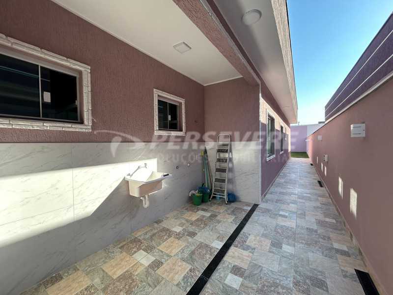 Casa à venda com 3 quartos, 113m² - Foto 11