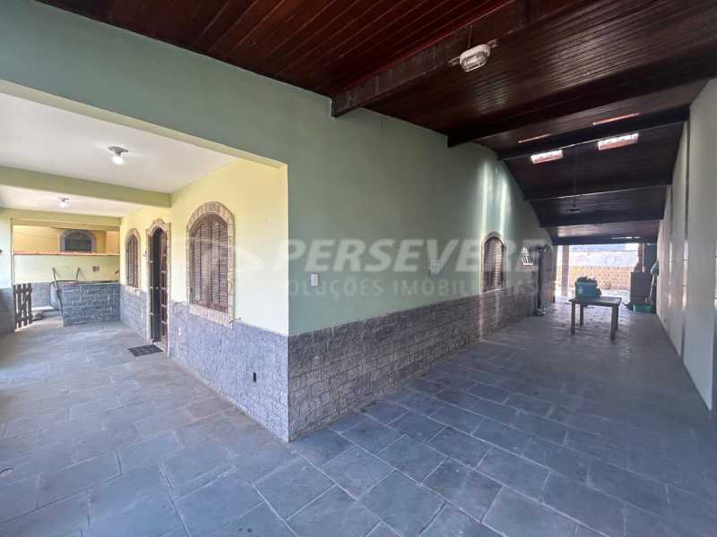 Casa à venda com 4 quartos, 298m² - Foto 3