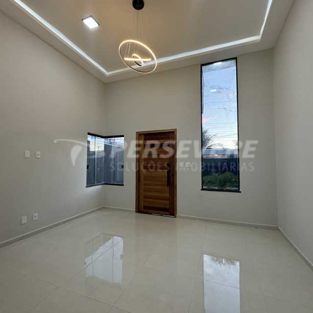 Casa à venda com 3 quartos, 110m² - Foto 2