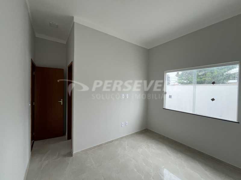 Casa à venda com 2 quartos, 55m² - Foto 11