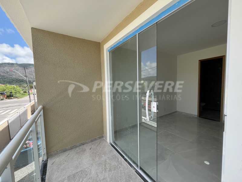 Casa à venda com 2 quartos, 80m² - Foto 11