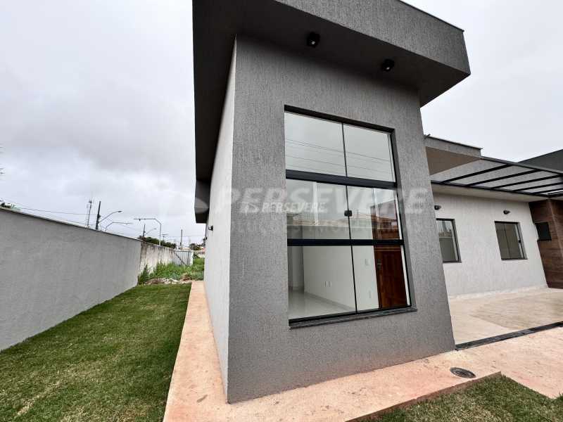 Casa à venda com 2 quartos, 69m² - Foto 2