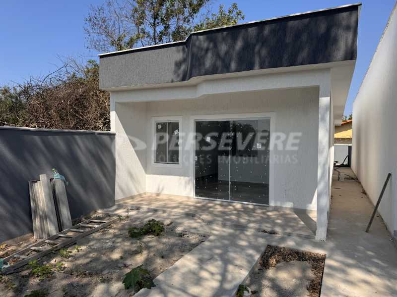 Casa à venda com 2 quartos, 73m² - Foto 1