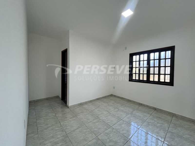 Casa à venda com 2 quartos, 80m² - Foto 11