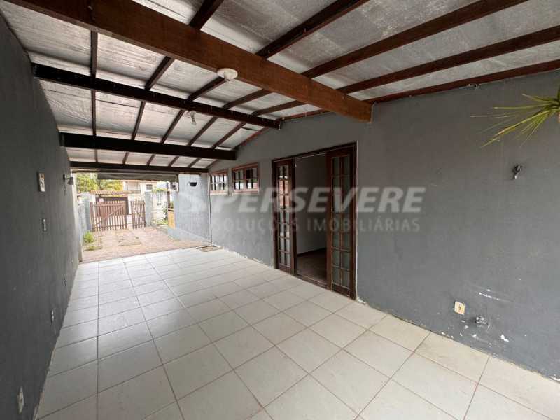 Casa à venda com 3 quartos, 100m² - Foto 4