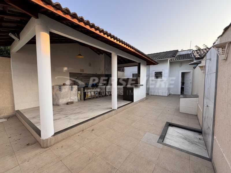 Casa à venda com 3 quartos, 117m² - Foto 13