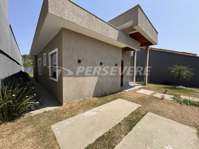 Casa à venda com 3 quartos, 114m² - Foto 2