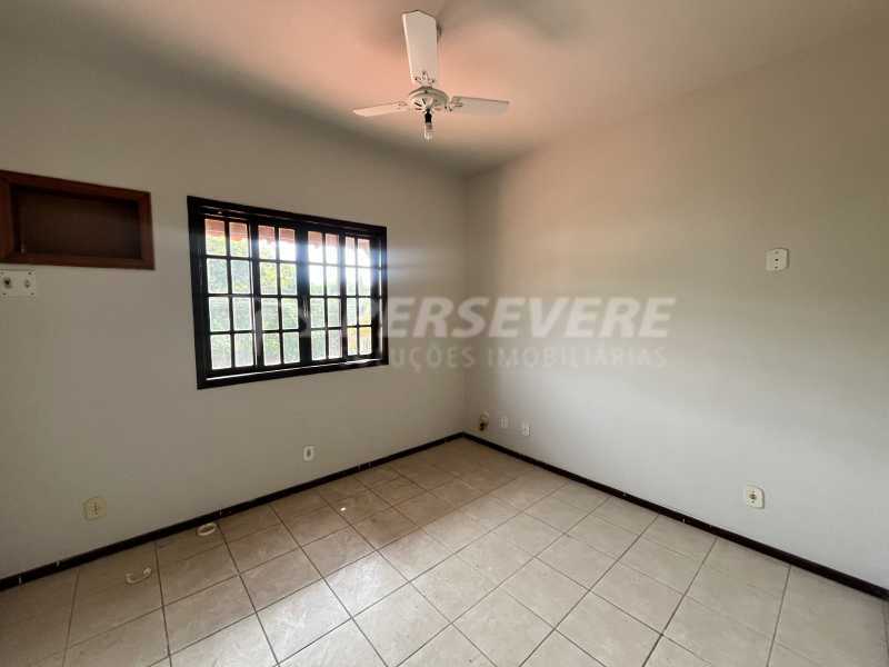 Casa à venda com 2 quartos, 80m² - Foto 11