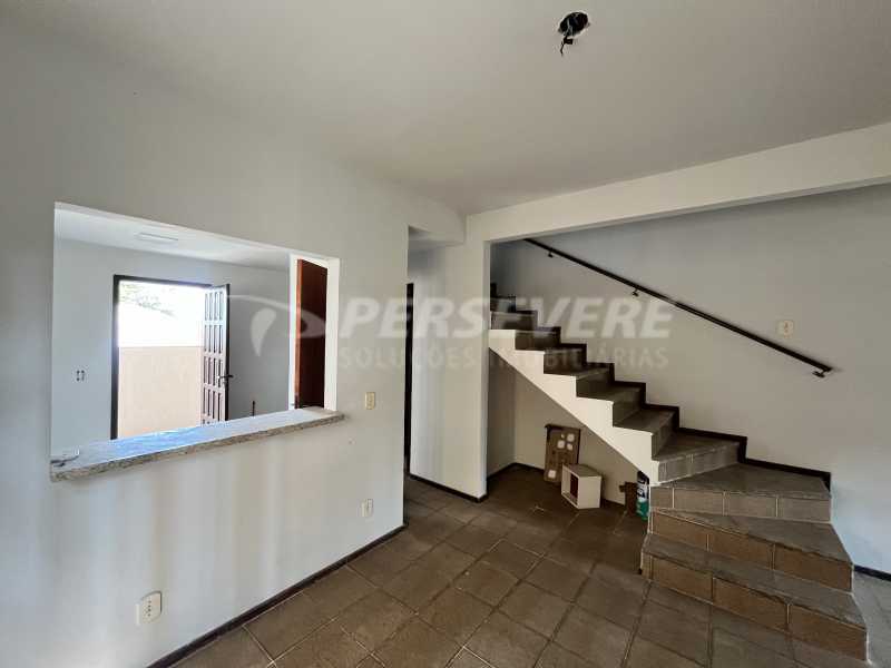 Casa à venda com 2 quartos, 80m² - Foto 5