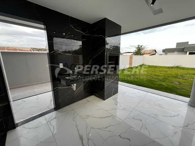 Casa à venda com 3 quartos, 106m² - Foto 11