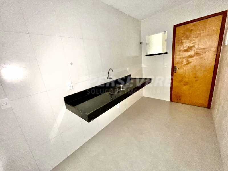 Casa à venda com 2 quartos, 65m² - Foto 4