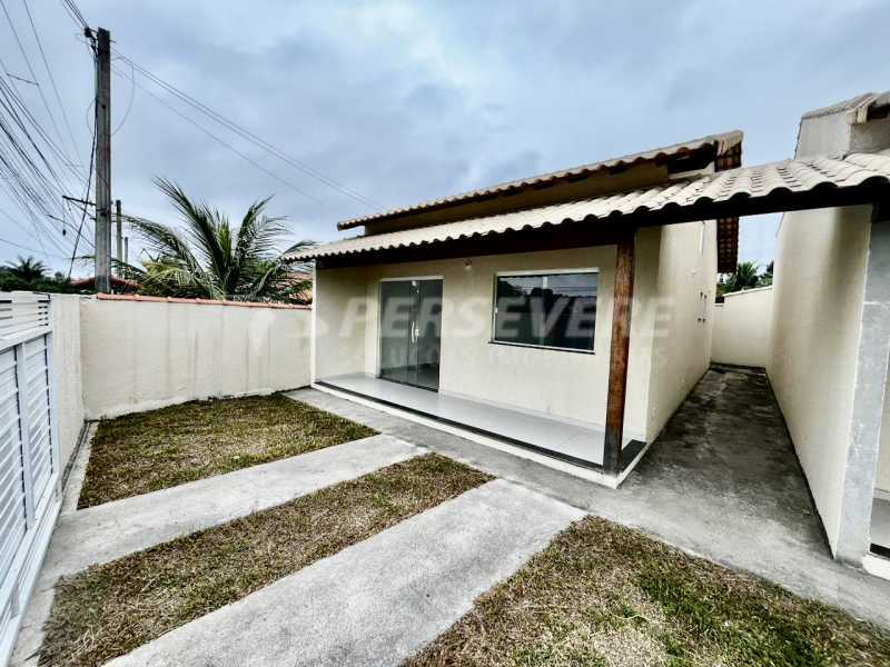 Casa à venda com 2 quartos, 65m² - Foto 1