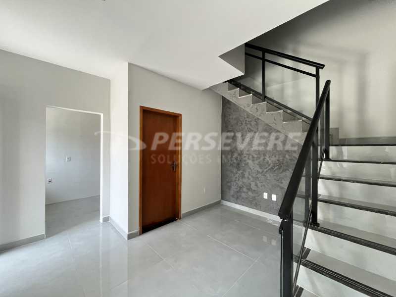 Apartamento à venda com 2 quartos, 70m² - Foto 4