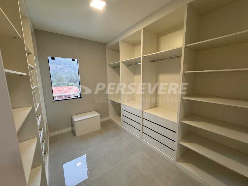 Casa de Condomínio à venda com 3 quartos, 231m² - Foto 13