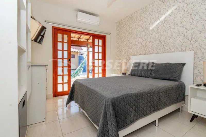 Casa à venda com 3 quartos, 120m² - Foto 13