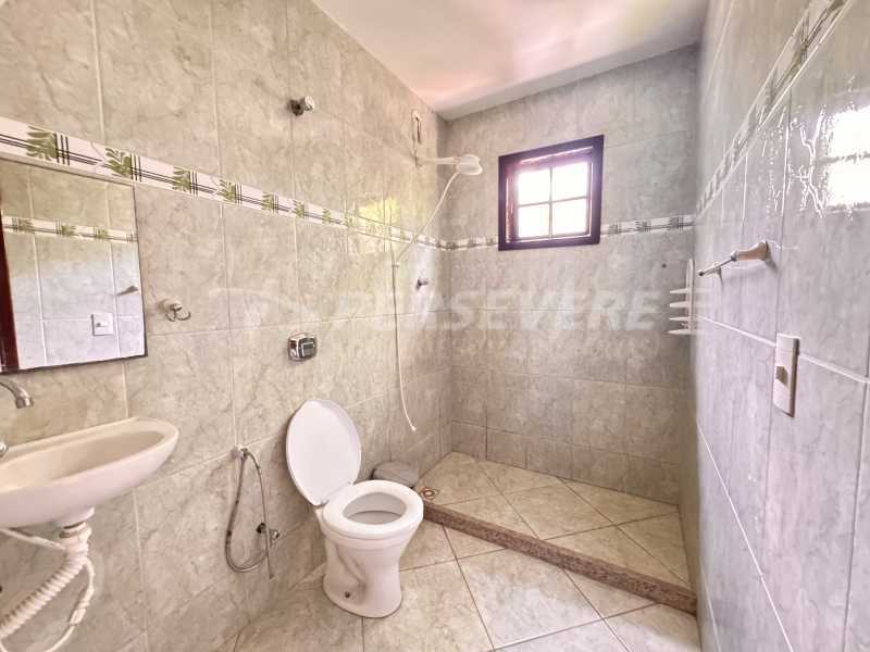 Casa à venda com 3 quartos, 208m² - Foto 4