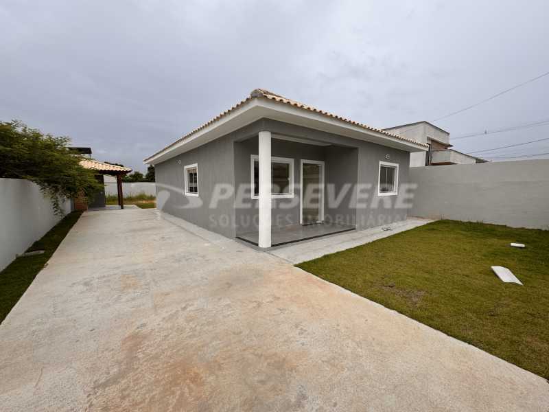 Casa à venda com 3 quartos, 110m² - Foto 1