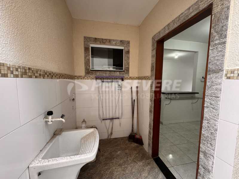 Casa à venda com 3 quartos, 80m² - Foto 13