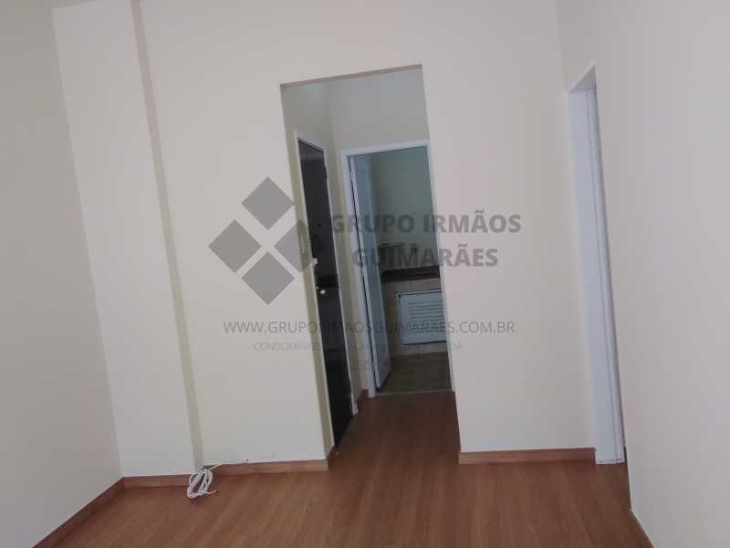 Apartamento para alugar com 2 quartos, 57m² - Foto 2