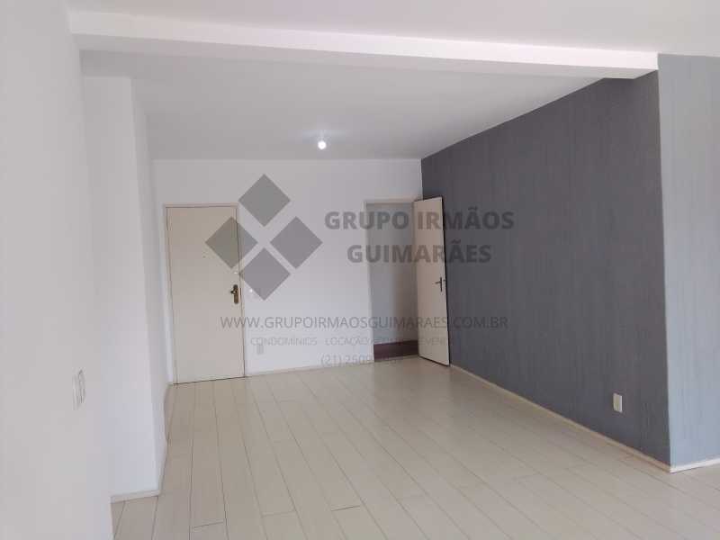 Apartamento para alugar com 3 quartos, 126m² - Foto 3