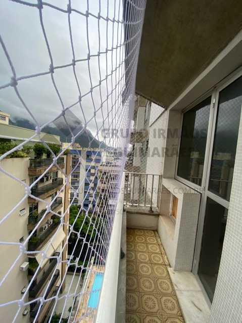 Apartamento para alugar com 2 quartos, 85m² - Foto 8