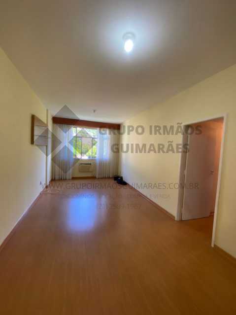 Apartamento para alugar com 3 quartos, 93m² - Foto 1