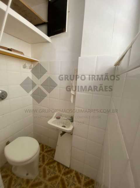 Apartamento para alugar com 3 quartos, 93m² - Foto 13