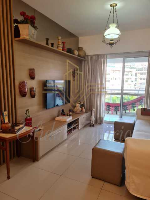 Apartamento à venda com 3 quartos, 131m² - Foto 1