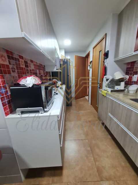 Apartamento à venda com 3 quartos, 131m² - Foto 19