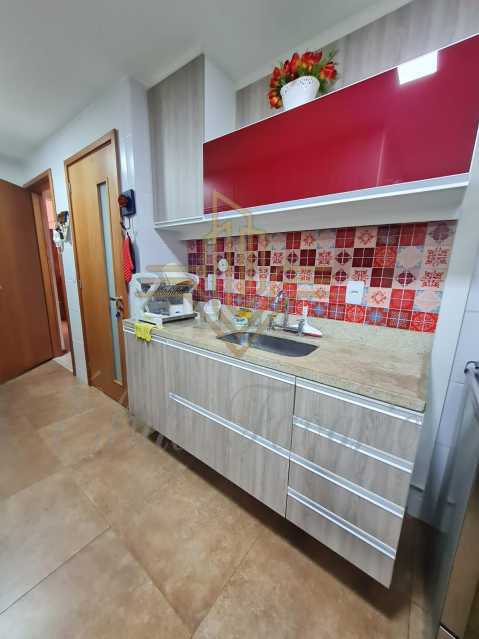 Apartamento à venda com 3 quartos, 131m² - Foto 20