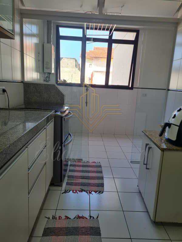 Apartamento à venda com 3 quartos, 180m² - Foto 5