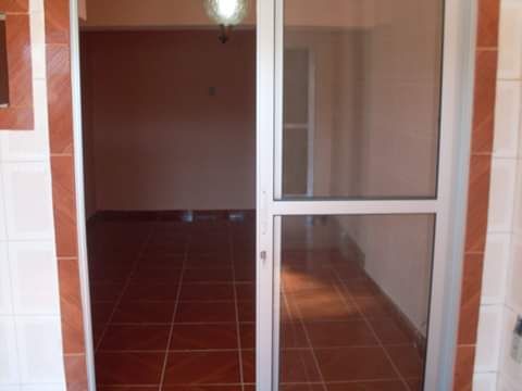 Casa à venda e aluguel com 3 quartos, 250m² - Foto 5