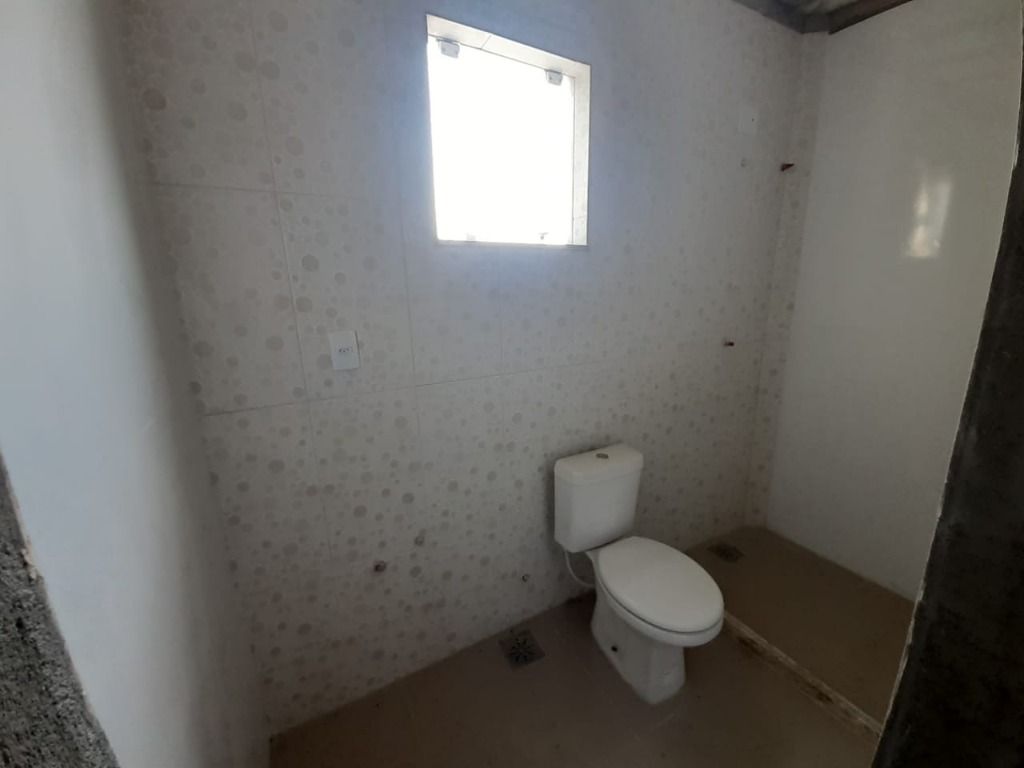 Casa à venda com 3 quartos, 150m² - Foto 11