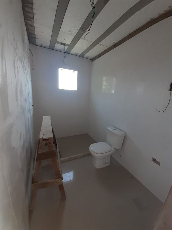 Casa à venda com 3 quartos, 150m² - Foto 12