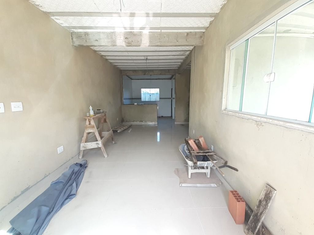 Casa à venda com 3 quartos, 150m² - Foto 3