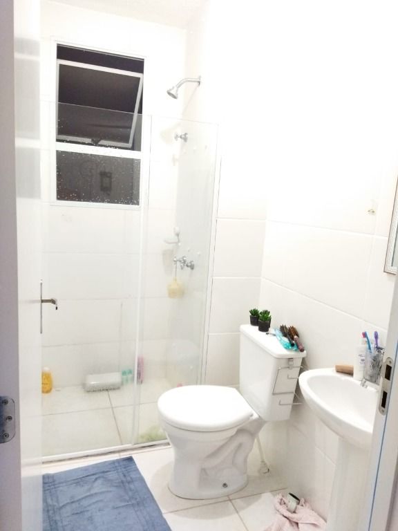 Apartamento para alugar com 2 quartos, 50m² - Foto 8