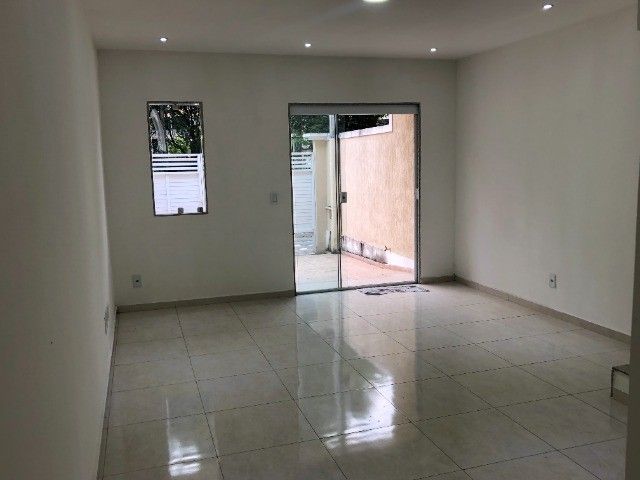 Casa à venda com 2 quartos, 95m² - Foto 5