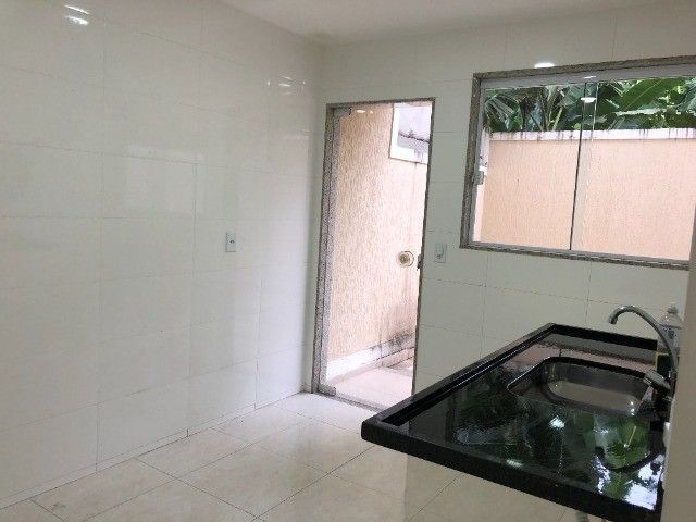 Casa à venda com 2 quartos, 95m² - Foto 7