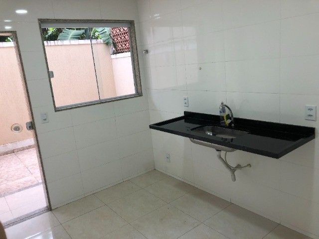 Casa à venda com 2 quartos, 95m² - Foto 8