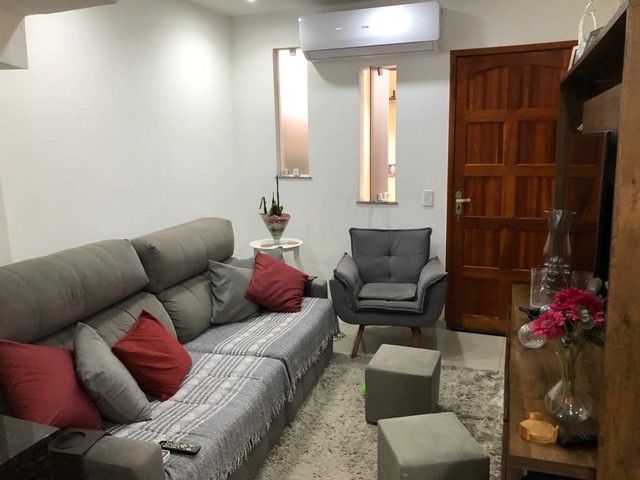 Casa à venda com 4 quartos, 90m² - Foto 5