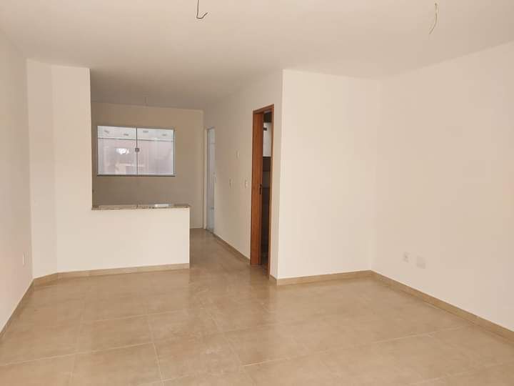 Casa à venda com 2 quartos, 88m² - Foto 5