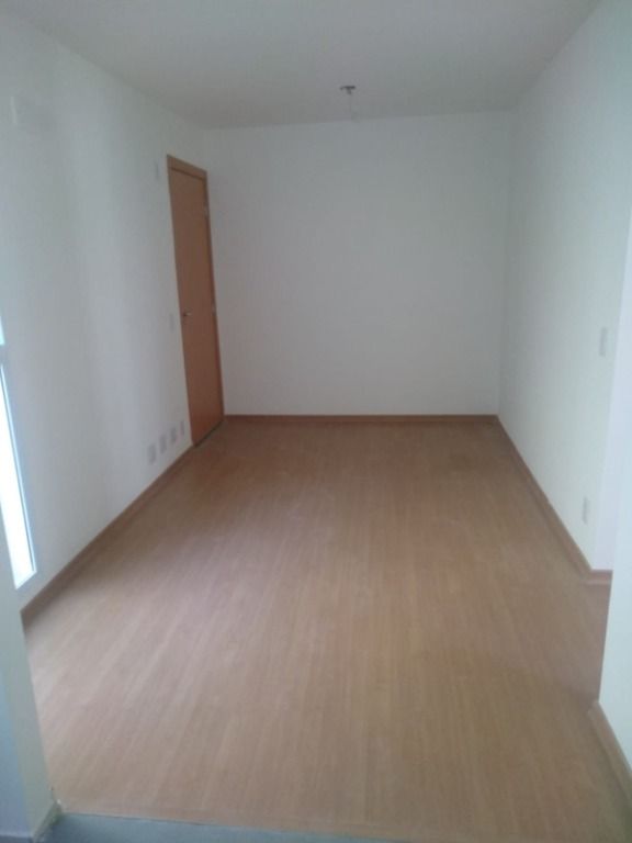 Apartamento para alugar com 2 quartos, 42m² - Foto 3