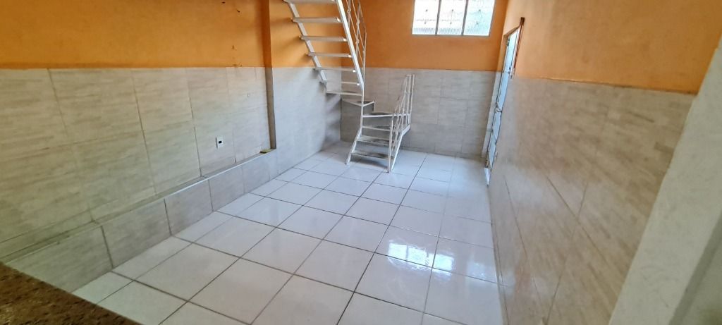 Casa à venda e aluguel com 3 quartos, 140m² - Foto 15