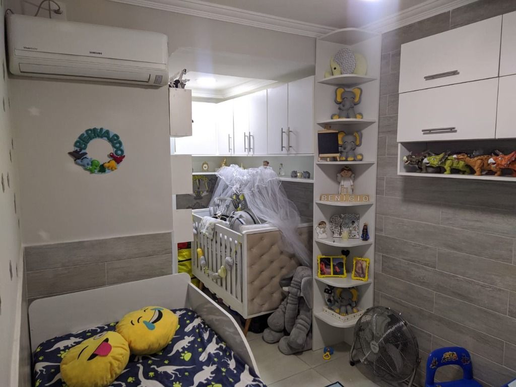 Casa à venda com 2 quartos, 110m² - Foto 13